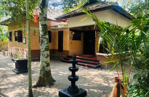 Onamthuruth House | Mannarasala Bilva homestay Allappey