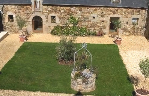 Quemper-Guezennec Hotel | Manoir De Kermodest