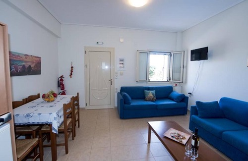 Stoupa Apartment | Manoleas Villas - Apartment 3