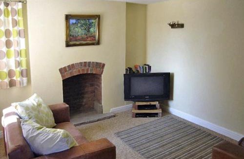 Ludwel House | Manor Cottage