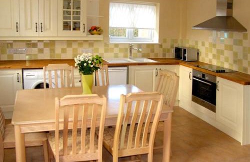 Ludwel House | Manor Cottage