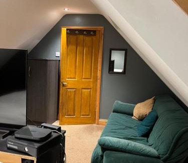 Brackley House | Manor Gardens