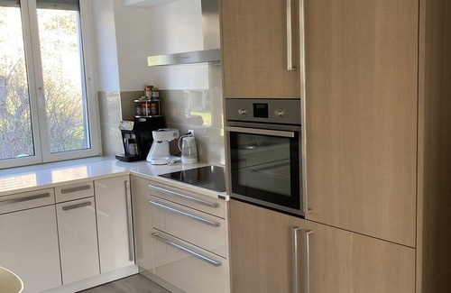 Tramelan Apartment | Manor House