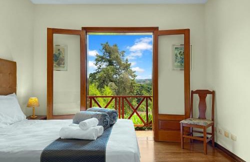 Vila Inglesa House | Mansão com 5 Suítes Churrasqueira Solarium Lareira