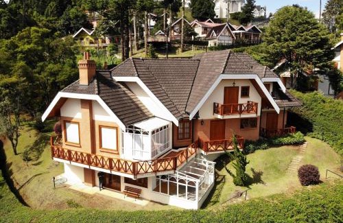 Vila Inglesa House | Mansão com 5 Suítes Churrasqueira Solarium Lareira