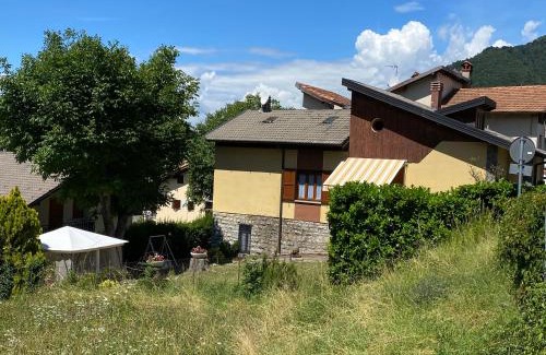 Esino Lario Apartment | Mansarda Villa Simonetta