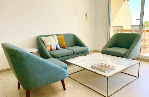 Menton Apartment | Mansfield vue carte Postale Terrasse Piscine 2