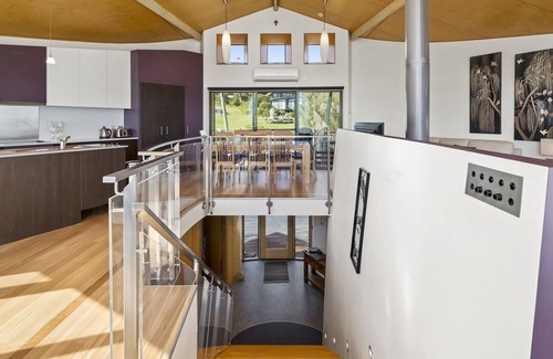 Skenes Creek House | Manta Ray One - Skenes Creek