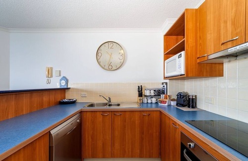 Urangan Apartment | Mantra 1-Bedroom Apartment