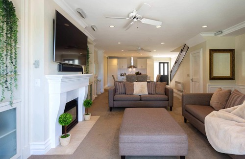 Queenstown Apartment | Manuka Lakeside | Fireplace, Free Parking, CBD