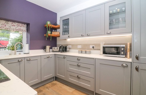 Heligan House | MAPLE COTTAGE, pet friendly, luxury holiday cottage in Chagford