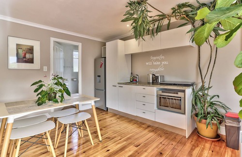 Bergvliet Apartment | Maple Cottage