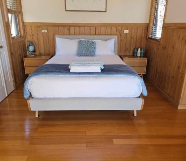 Dumbalk House | Maple Ridge Cottages