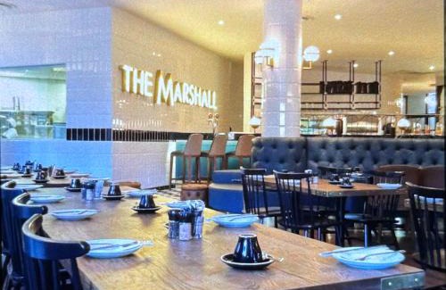 Kareeberg Hotel | Mapungubwe city stay