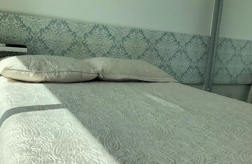 Cabedelo Apartment | Mar Bello Plaza com TV 50p e Netflix