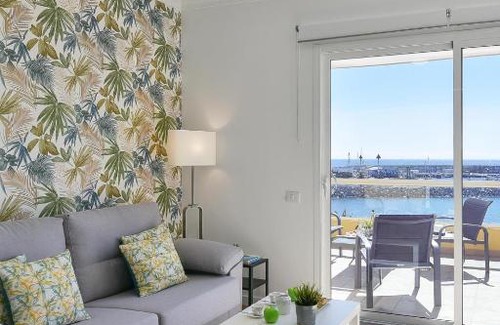 Arguineguin Apartment | Maranuelas Beachfront 305 FP by VillaGranCanaria