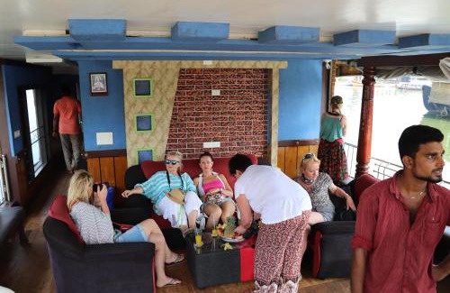 Mararikulam Boat Rental | Marari houseboat