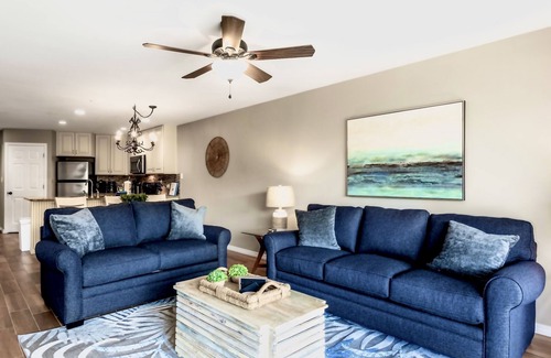 Miramar Beach Condo | Maravilla 3205-Gulf View, Pickleball, Private Beach, Set-Up, Pools, Hot Tub