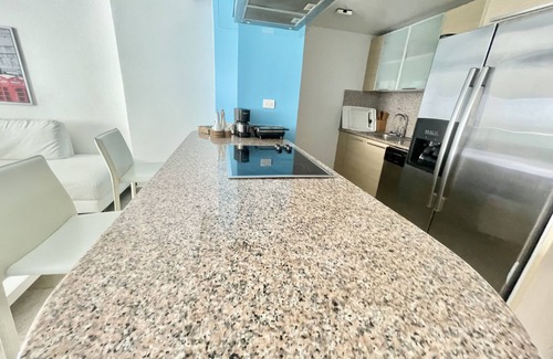 Villas Del Mar Apartment | Marbella 2bedroom Beachfront Apartment
