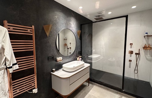 Urbanizacion el Rosario House | Marbella Boutique art Hotel