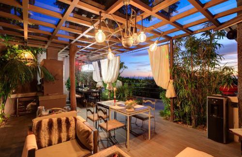 Urbanizacion el Rosario House | Marbella Boutique Art suites