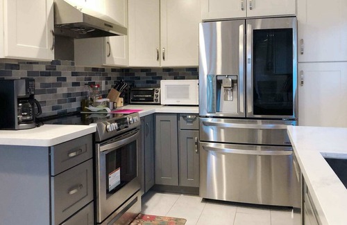 Ponderosa Park House | @ Marbella Lane - Spacious Cozy Home | Piano