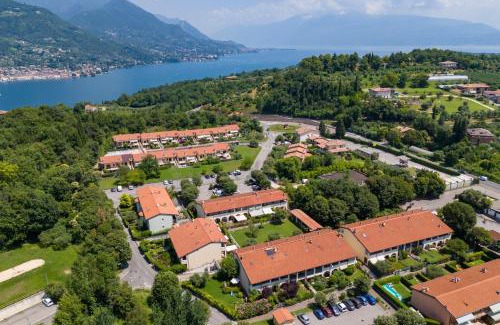 Cunettone-villa Apartment | Marcy 3 floors House - 2km Lake - Happy Rentals