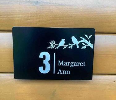 Seaton Ski Chalet | Margaret Ann Chalet