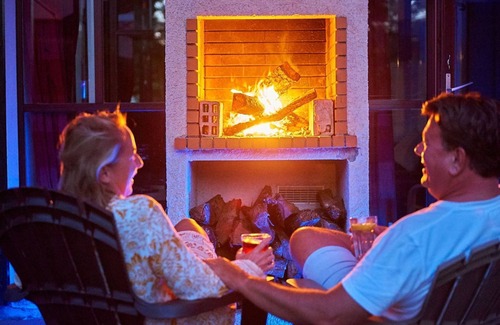 Salles Ski Chalet | Margaux Deluxe 8p - Four Bedroom Chalet, Sleeps 8