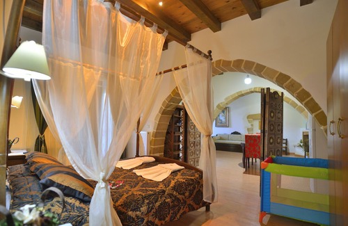 Voulgaro Hotel | Maria Villas