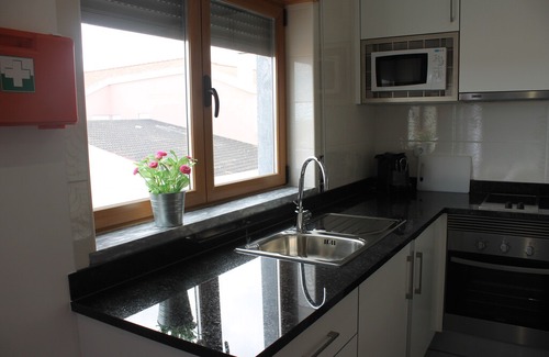 Cadaval Apartment | Maria Violeta Tourism Apartment - Studio Apartment