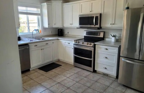 Chatham-Kent House | Mariam Abode