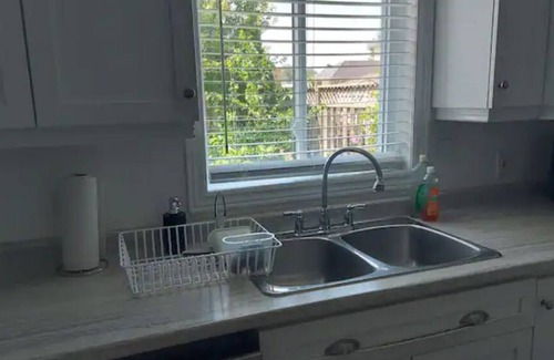 Chatham-Kent House | Mariam Abode