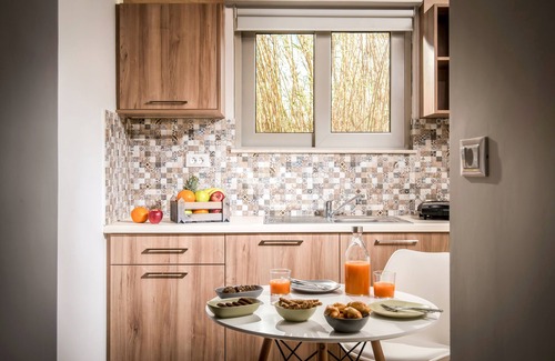 Platanes House | Marianthi Apartments by Estia