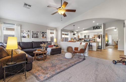 Maricopa House | Maricopa Home <1 Mile to The Duke Golf Course!