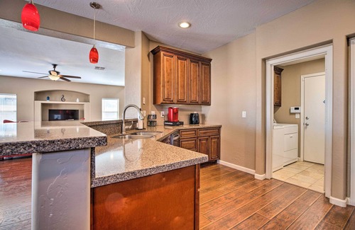 Maricopa House | Maricopa Home w/Outdoor Seating, 2 Mi to Golf!