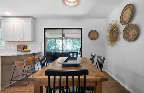 Marietta House | Marietta Cutie - Close to Everything!