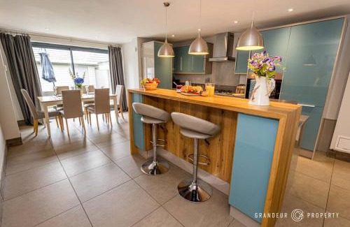 New Forest District House | Marigold Cottage by Grandeur Property