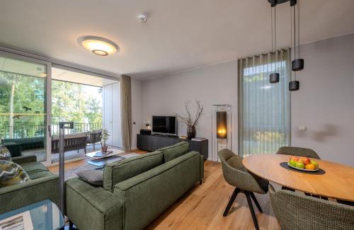 Bad Saarow Apartment | Marina Apartment am See mit Pool und Sauna