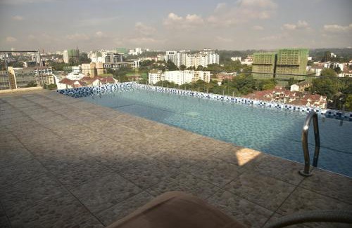 Westlands Apartment | Marina bay