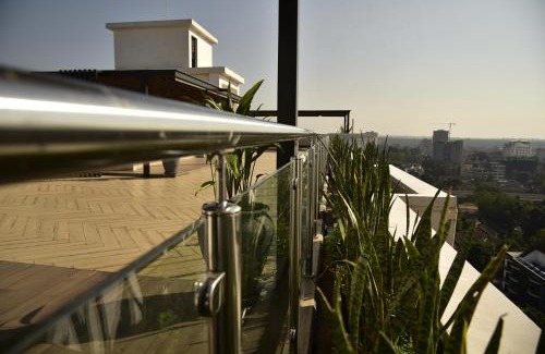 Westlands Apartment | Marina bay