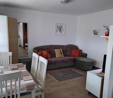 Enying House | Marina Cottage