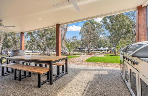 Moama House | Marina Palms - Your Luxury Escape