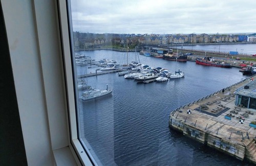 Chatham Apartment | Marina Point East in Kent, Sleeps 4 with Parking