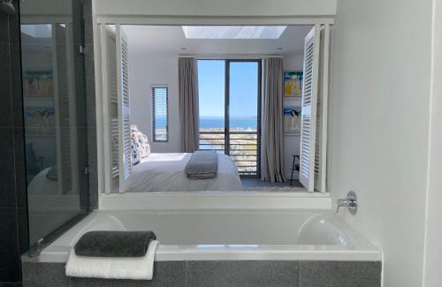 Mykonos House | Marina Village 25 Penthouse, Club Mykonos-Langebaan