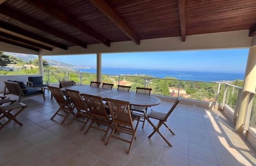 Marine de Davia House | Marine de Davia - Sleeps 12