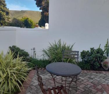 Westcliff Apartment | Marine View