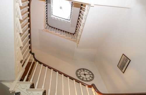 Weston-super-Mare Apartment | MARINERS REST, pet friendly in Weston-Super-Mare