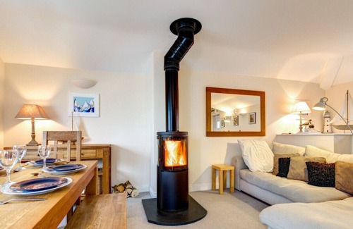 Porthleven House | Mariners - Three Bedroom House, Sleeps 5