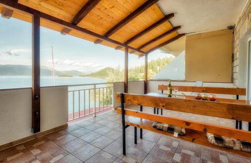 Blace Apartment | Marinus Apartments